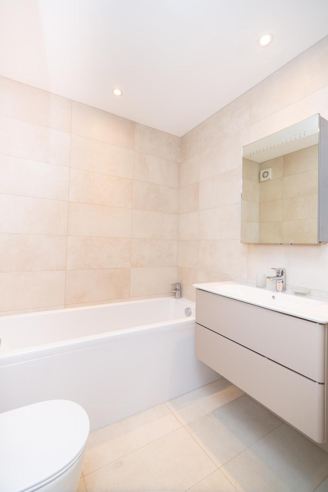 Whitfield Street Apartments Londen Buitenkant foto