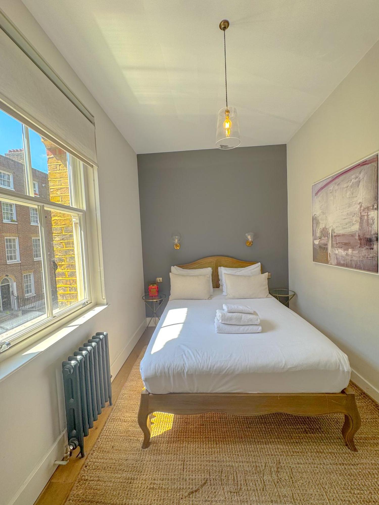 Whitfield Street Apartments Londen Buitenkant foto