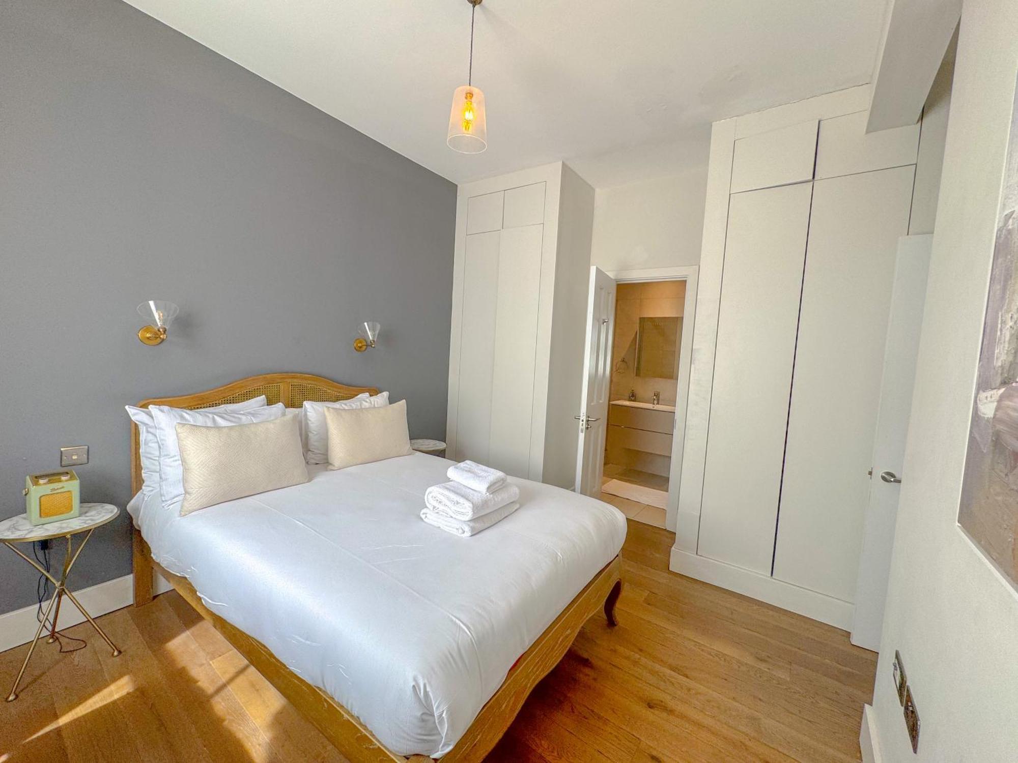 Whitfield Street Apartments Londen Buitenkant foto
