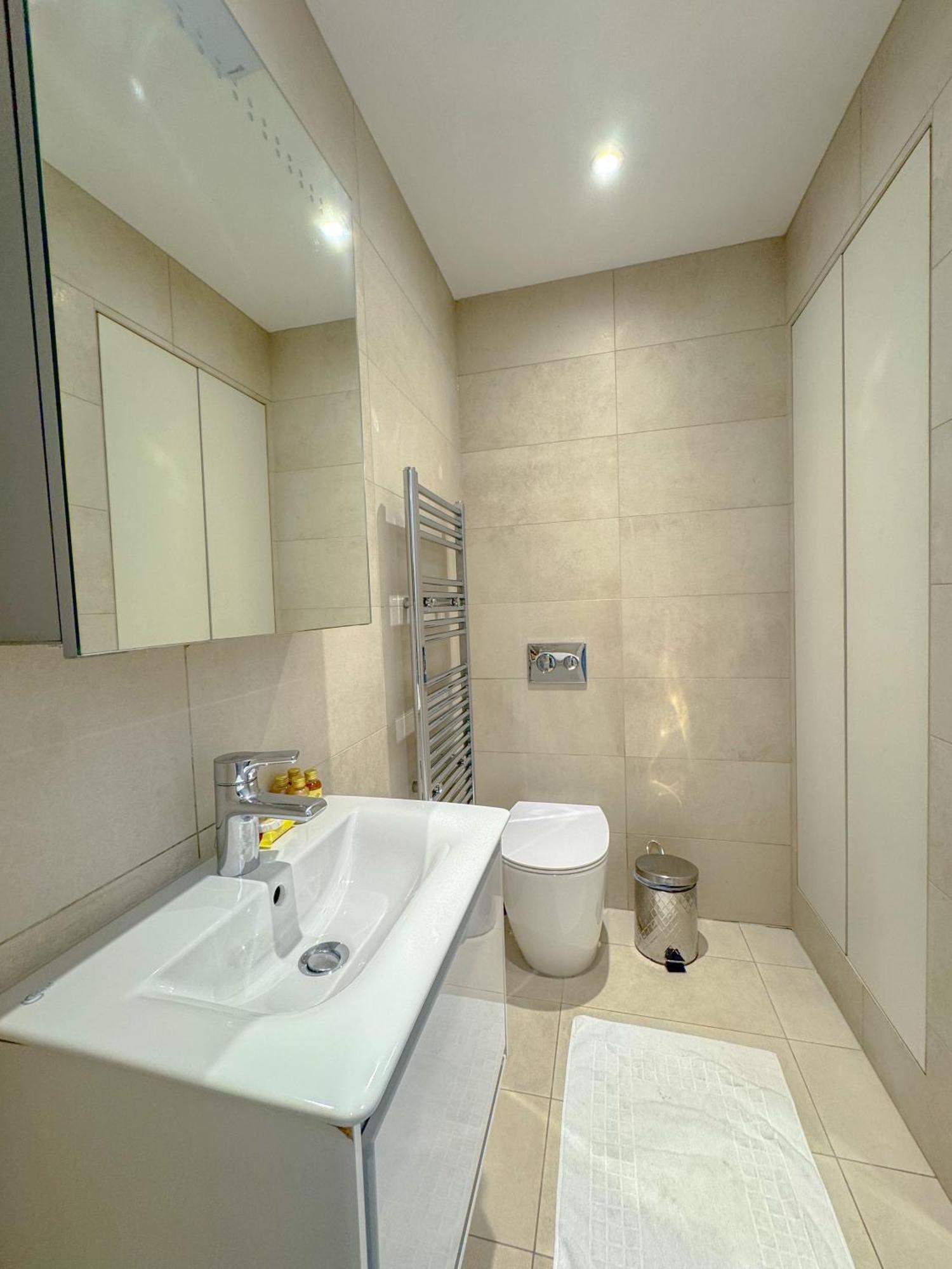 Whitfield Street Apartments Londen Buitenkant foto
