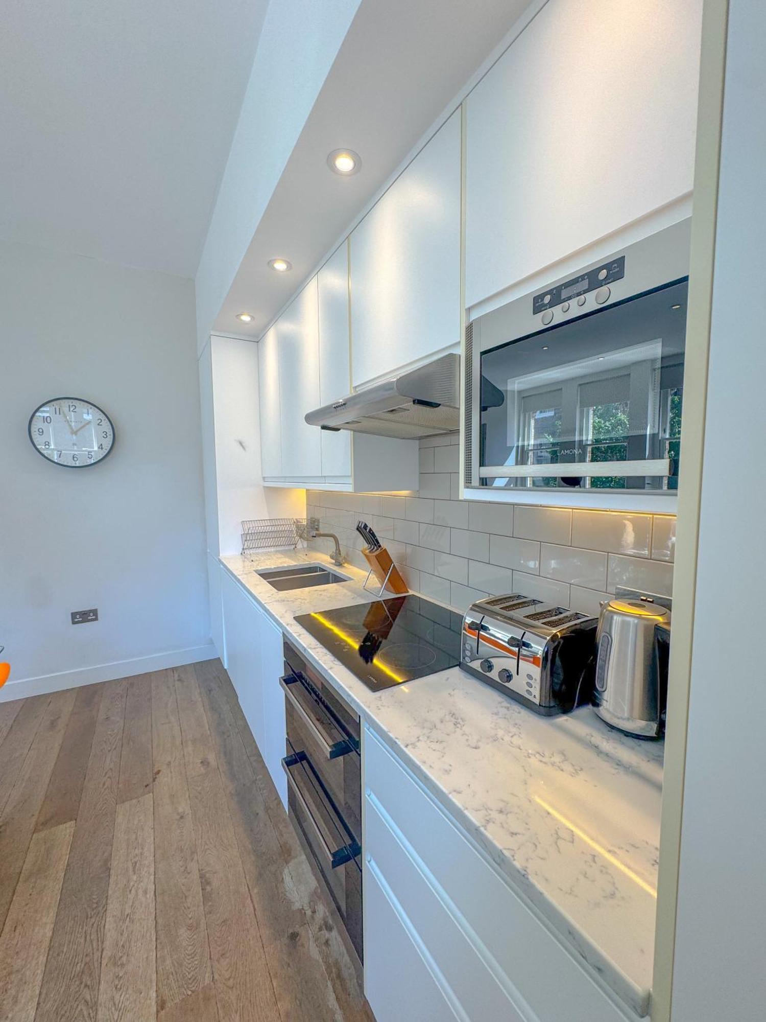 Whitfield Street Apartments Londen Buitenkant foto